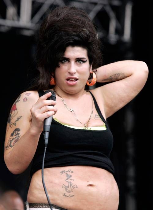 Amy Winehouse's grieving mum Janis says her daughter was a physical wreck